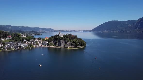 Aerial of Traunkirchen Church, Upper Austria alt
