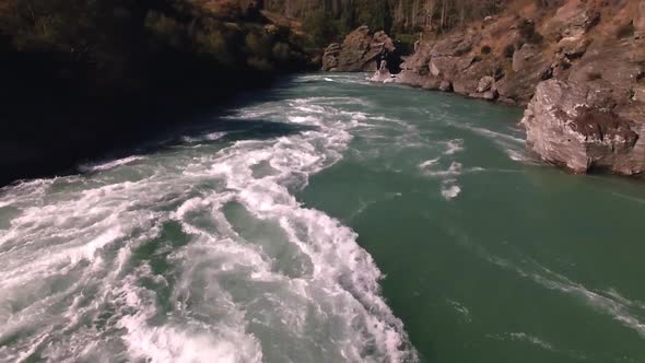 River gorge rapids alt