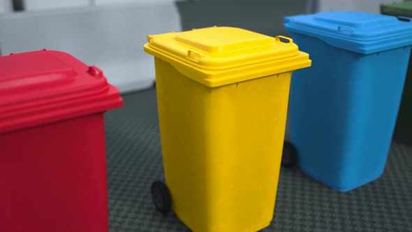 the concept of sorting and separate garbage collection systems