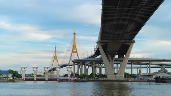 Time lapse of Bhumibol Bridge and Chao Phraya River in structure of suspension alt