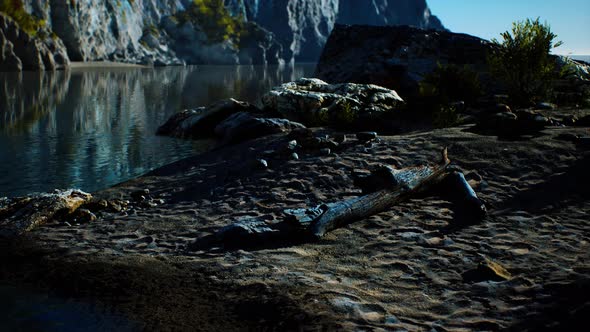 Atlantic Beach and Rocky Cliffs alt