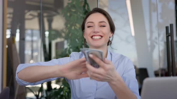 Young Girl Office Worker Sitting At The Table alt