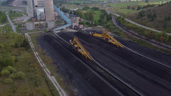 Conveyor for Supplying Coal to Thermal Power Plants in the Mountains