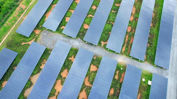Aerial Top View of Solar Farm. drone footage. 4k alt