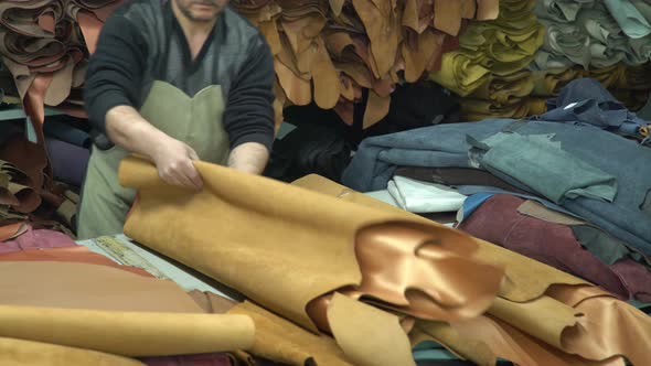 Leather Selection For Leather Shoes Production