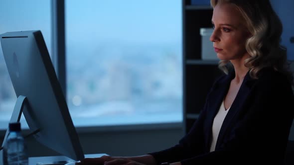 Late in the Evening in the Design Bureau alt