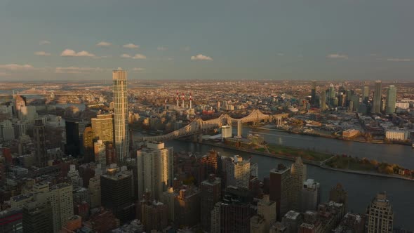 Aerial Panoramic View of Queensboro Bridge Over Island in East River alt