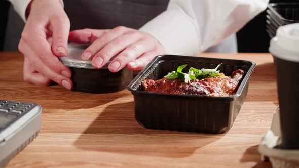 Food Delivery Service alt