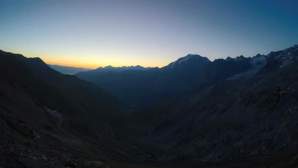 Sunrise in Stelvio Pass in the Alps, timelapse video alt
