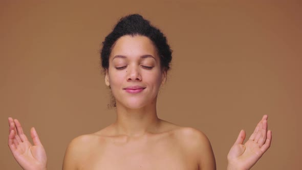 Beauty Portrait Young African American Woman is Relaxing Closing Eyes Calming Down and Breathing alt