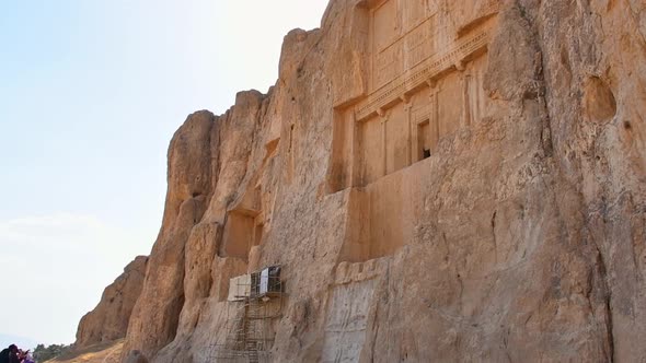 N Aqsh E Rostam Archeological Site alt