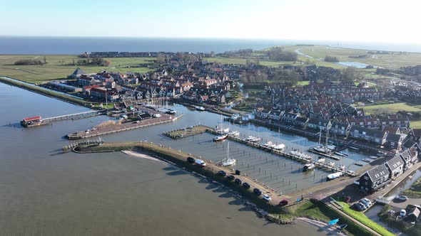 Peninsula Marken in the Municipality of Waterland Harbour alt