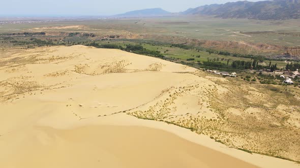 Sarykum is the Largest Sand Dune in Europe alt