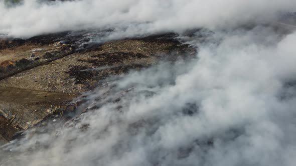 White smoke released at rubbish dump site alt