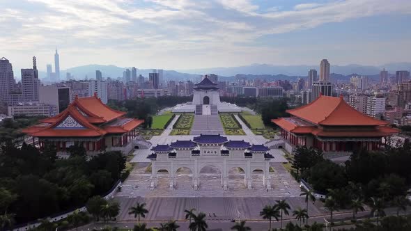 Aerial view of National Chiang Kai shek Memorial Hall in Taipei downtown, Taiwan. alt