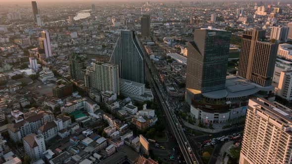 Bangkok business district city center above Samyan area, day to night – Time Lapse