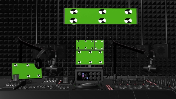 Studio Sound Engineering With A Green Screen alt