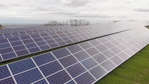 Solar Power Panels Array in Ukrainian Field alt