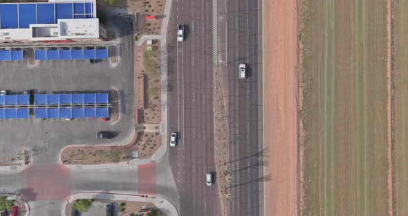 Beautiful Highway Arizona on the Mountain with Traffic Line in Interstate Expressway Near Phoenix alt