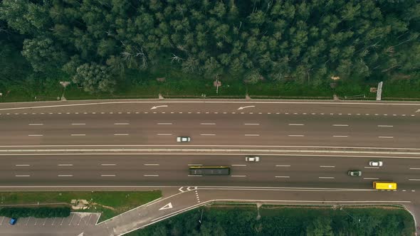 Traffic of Cars and Trucks alt