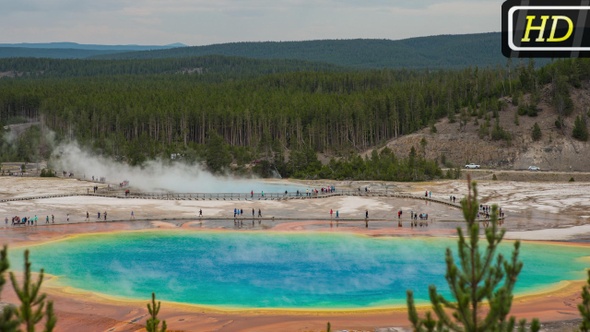 Grand Prismatic Spring alt