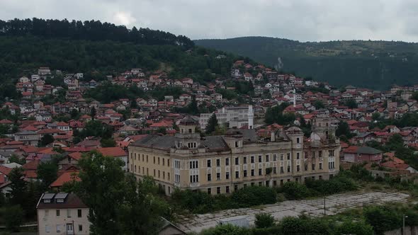 Aerial View Of Sarajevo Old Town 4K alt
