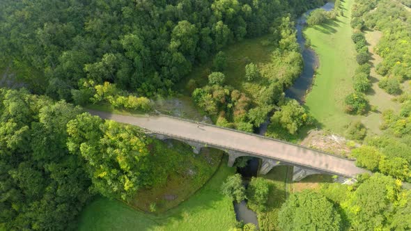 Aerial view, footage of Headstone Viaduct in Bakewell, Derbyshire, the Peak District National Park, alt
