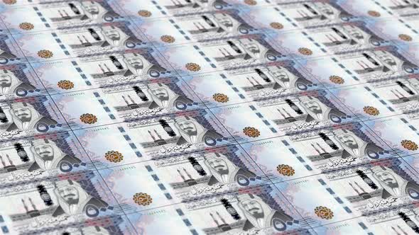 Five Hundred Saudi Arabian Riyals. It's Moving to the Right. Looped Animation. alt