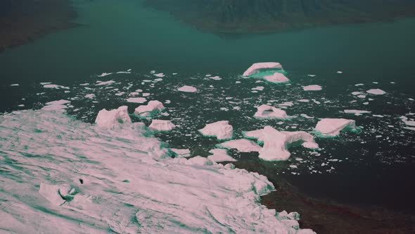 Panoramic View of Big Glacier at Alaska alt