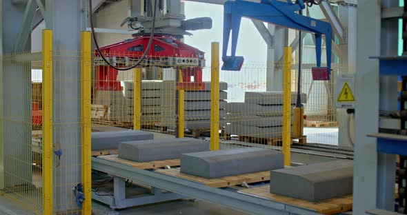 Production Conveyor Line with Concrete Products alt