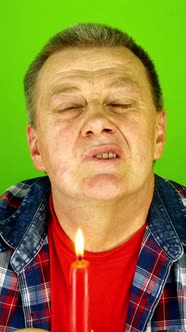 Only Mature Adult Caucasian Ethnicity Man Preaches Prays or Speaks Memorial Speech alt