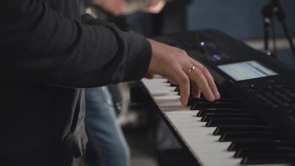 Guy Playing on the Concerto alt