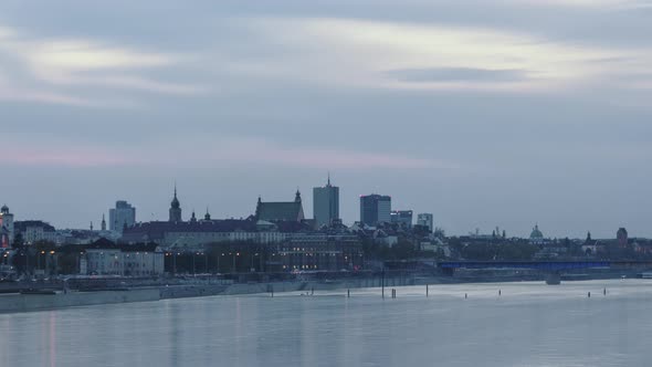Beautiful Timelapse Evening in City of Warsaw Poland alt