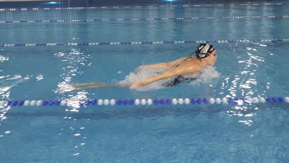 Dive in Water Pool alt