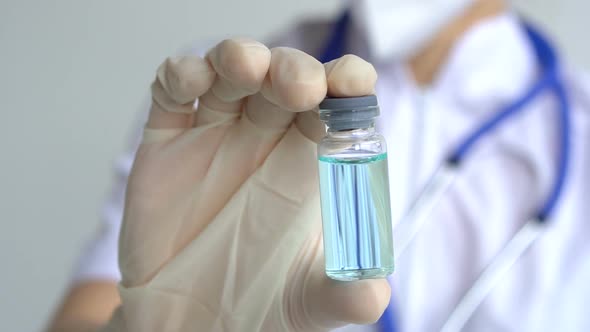 Infectious Doctor Show COVID 19 Vaccine for Prevention Immunization and Treatment for New Corona alt