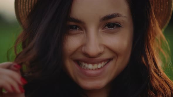 Gorgeous Woman Face Posing at Sunset Outdoors. Portrait of Pretty Model Girl alt