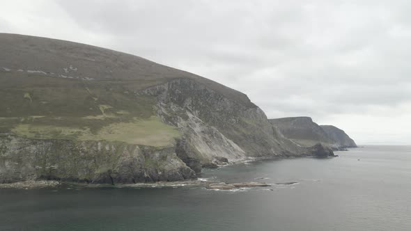 Minaun Cliffs With Cathedral Rocks At The Edge Of Keel Beach On Achill Island, County Mayo, Ireland. alt
