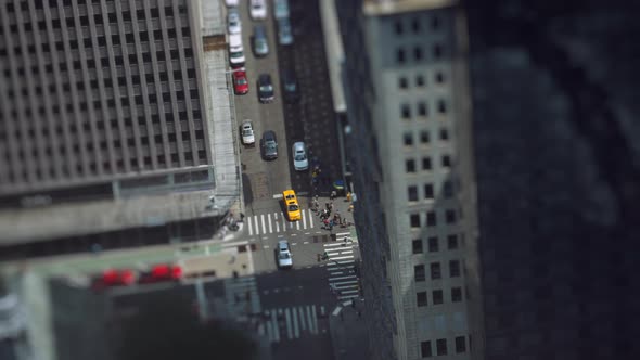 Traffic In New York City Streets alt