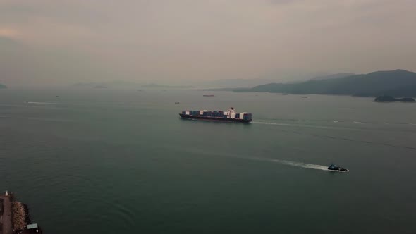 Ocean Container Ship in Hong Kong. alt