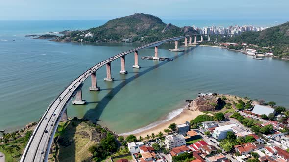 Panoramic view of famous third bridge at town of Vitoria state of Espirito Santo Brazil. Transportat alt
