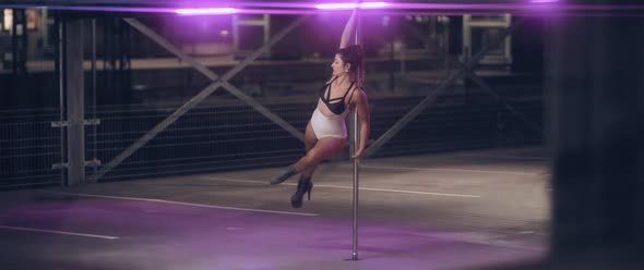 Pole Dance alt