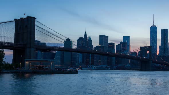 4k Sunrise timelapse of Manhattan skyline in new york - USA