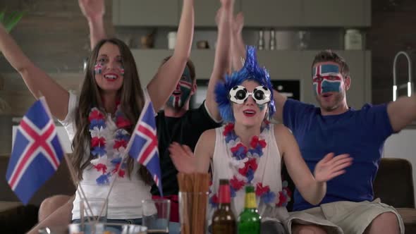 Iceland Cheers and Clapping