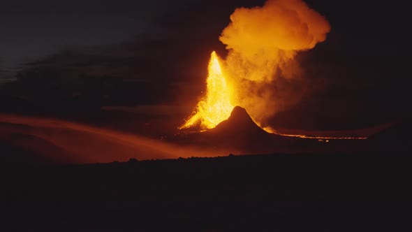 Exceptional View Of A Lava Ejected Into The Air By A Live Volcano alt