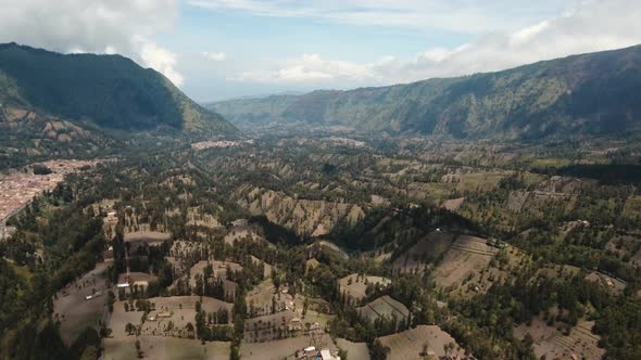 Farmlands Mountain View alt