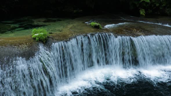 Rarru Rentapao Cascades Waterfall, Teouma village, Efate Island, Vanuatu alt