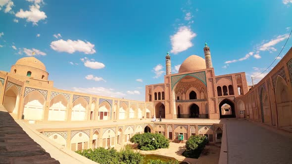 Timelapse Of Traditional Iranian Mosque In Kashan alt