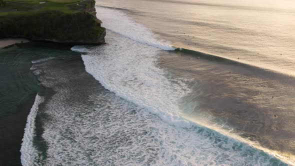 Aerial following large waves