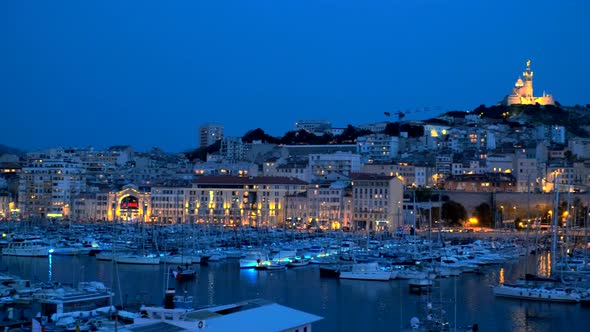 Marseille Old Port in the Night. Marseille, France alt