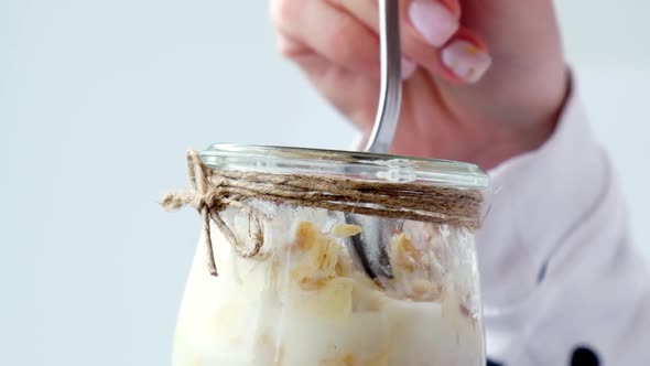 Female Hands Woman Eating Healthy Breakfast alt